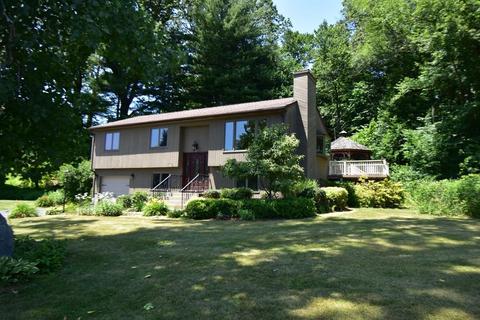 34 Meadowbrook Dr, Easthampton, MA 01027 photo 28
