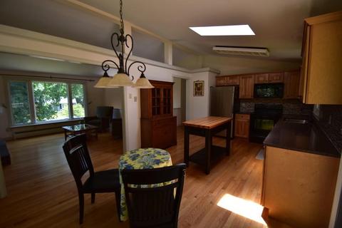 34 Meadowbrook Dr, Easthampton, MA 01027 photo 6