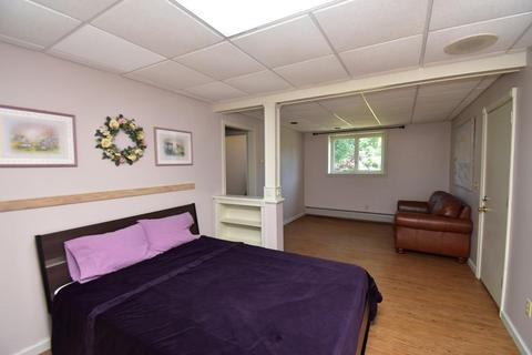 34 Meadowbrook Dr, Easthampton, MA 01027 photo 21
