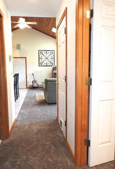 68 Oliver St, Easthampton, MA 01027 photo 26