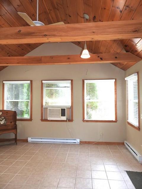 68 Oliver St, Easthampton, MA 01027 photo 24