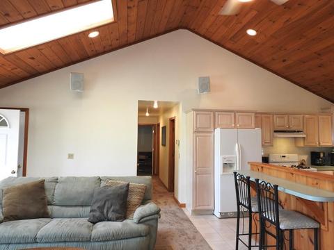 68 Oliver St, Easthampton, MA 01027 photo 13