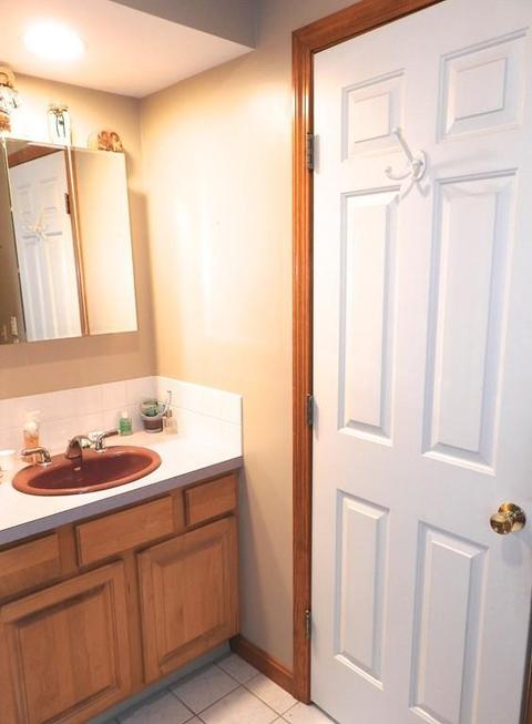 68 Oliver St, Easthampton, MA 01027 photo 30