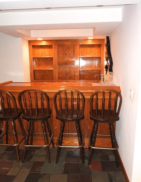 68 Oliver St, Easthampton, MA 01027 photo 37