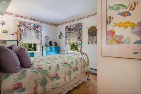 8 Plumbrook Dr, Easthampton, MA 01027 photo 32