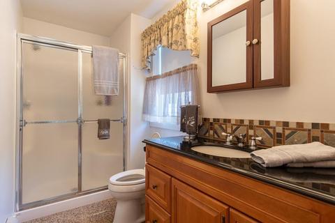 8 Plumbrook Dr, Easthampton, MA 01027 photo 24