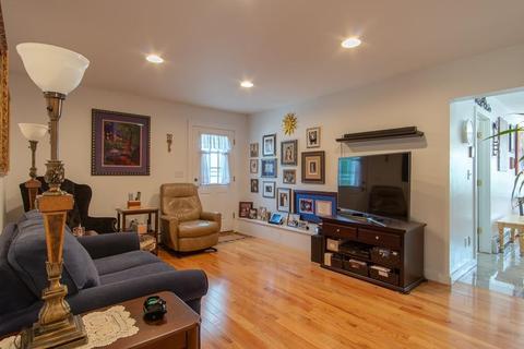 8 Plumbrook Dr, Easthampton, MA 01027 photo 18