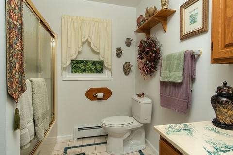 8 Plumbrook Dr, Easthampton, MA 01027 photo 34