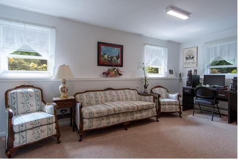 8 Plumbrook Dr, Easthampton, MA 01027 photo 36