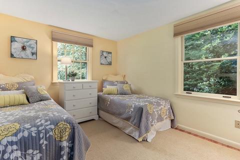 45 Holly Point Rd, Barnstable, MA 02632 photo 18