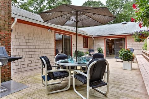 45 Holly Point Rd, Barnstable, MA 02632 photo 24