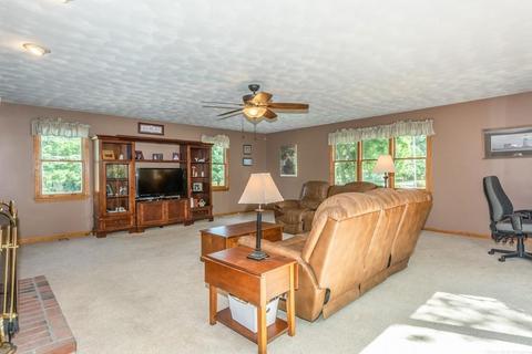 19 Concetta Way, Franklin, MA 02038 photo 4
