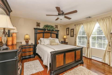 7 Heritage Path, Millis, MA 02054 photo 16