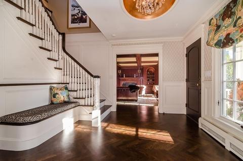 41 Highgate, Wellesley, MA 02481 photo 2