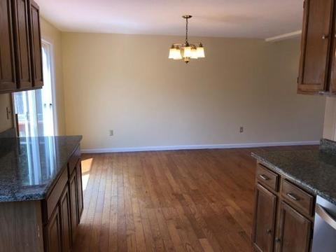 37 Ledgecrest Dr, Worcester, MA 01603 photo 6