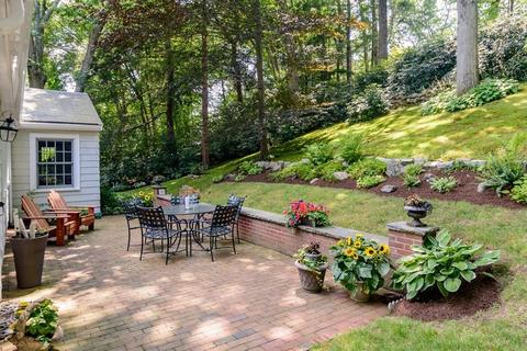 19 Thackeray Rd, Wellesley, MA 02481 photo 3