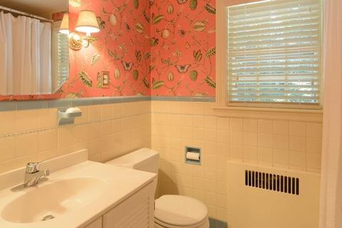 19 Thackeray Rd, Wellesley, MA 02481 photo 19