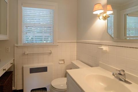 19 Thackeray Rd, Wellesley, MA 02481 photo 14