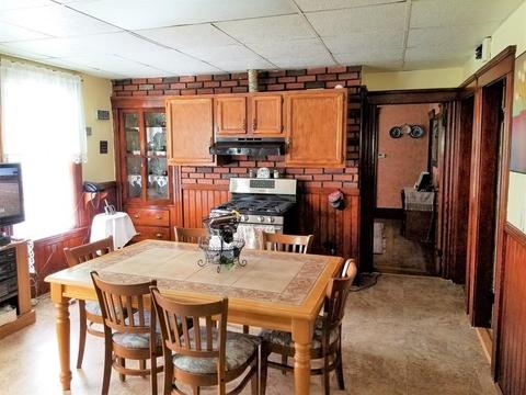 2 Louise St, Worcester, MA 01607 photo 8