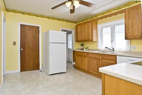3 Bradford Ter, Everett, MA 02149 photo 13
