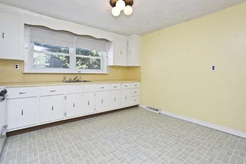 3 Bradford Ter, Everett, MA 02149 photo 21