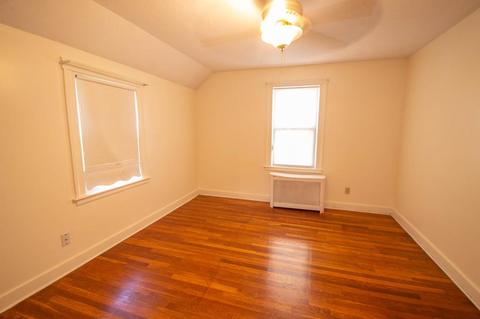 52 Corona St, Springfield, MA 01104 photo 11