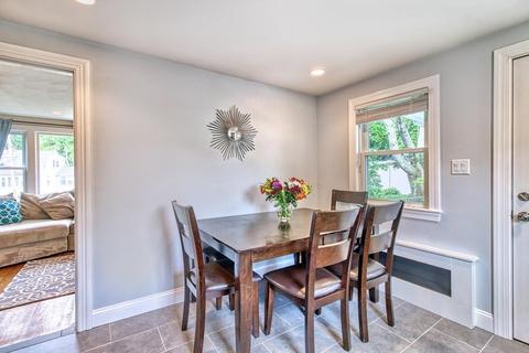 11 Juniper Ter, Dedham, MA 02026 photo 8