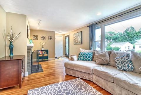 11 Juniper Ter, Dedham, MA 02026 photo 5