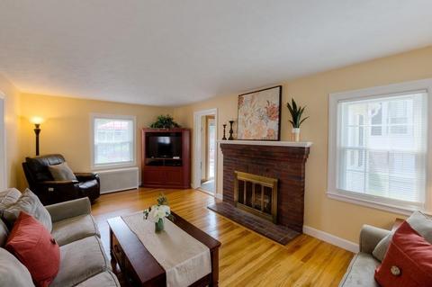 6 Bellingham Rd, Worcester, MA 01606 photo 4