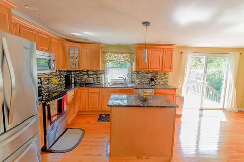 351 W Sutton Rd, Sutton, MA 01590 photo 9