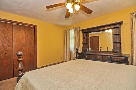 571 Ware, Mansfield, MA 02048 photo 23
