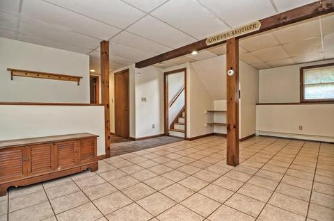 571 Ware, Mansfield, MA 02048 photo 26