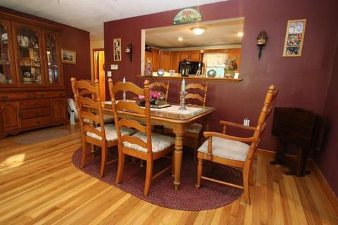 39 Thurlow St, Georgetown, MA 01833 photo 8