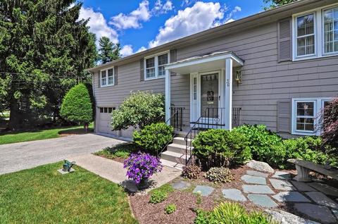 36 Berkeley Rd, Framingham, MA 01701 photo 2