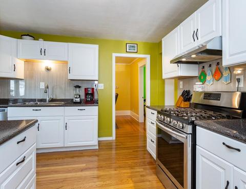 155 Eddy St, Springfield, MA 01104 photo 11