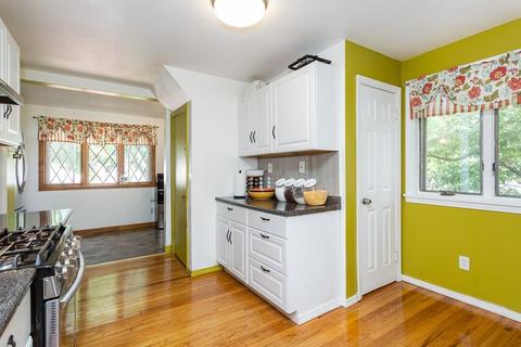 155 Eddy St, Springfield, MA 01104 photo 14