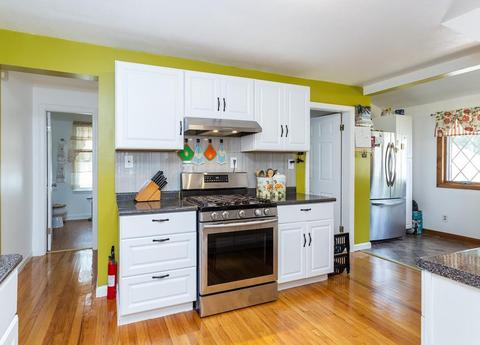 155 Eddy St, Springfield, MA 01104 photo 13