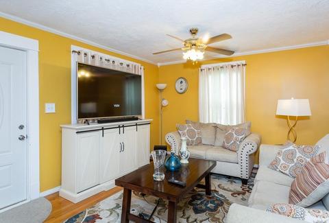 155 Eddy St, Springfield, MA 01104 photo 6