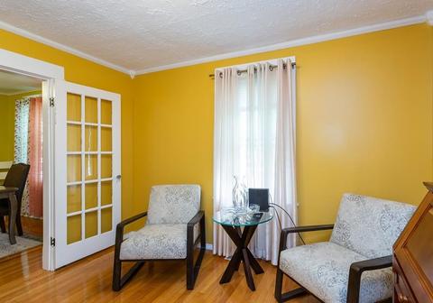 155 Eddy St, Springfield, MA 01104 photo 8