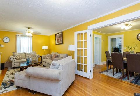 155 Eddy St, Springfield, MA 01104 photo 7