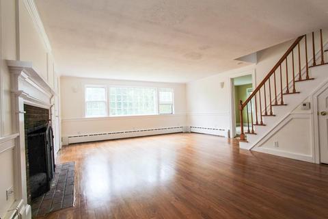 84 Main St, Mashpee, MA 02649 photo 11