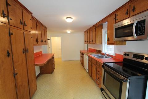 84 Main St, Mashpee, MA 02649 photo 17