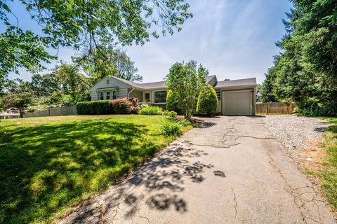 10 Assabet St, Maynard, MA 01754 photo 2