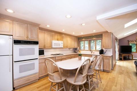 34 Kings Rd, Canton, MA 02021 photo 3