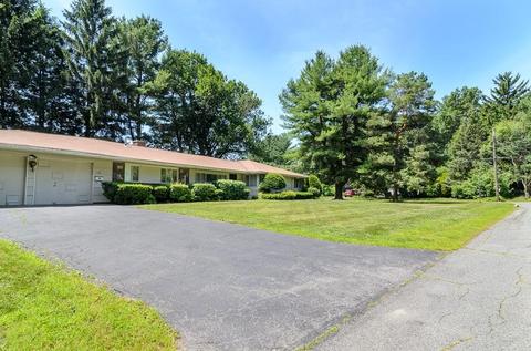 18 Michael Rd, Framingham, MA 01701 photo 2