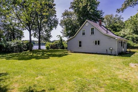 27 Glenmore St, Springfield, MA 01129 photo 1