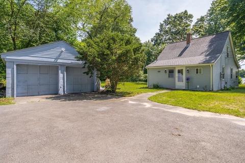 27 Glenmore St, Springfield, MA 01129 photo 7