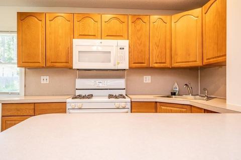 27 Glenmore St, Springfield, MA 01129 photo 10