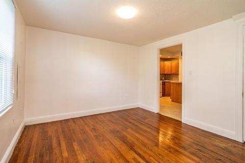 27 Glenmore St, Springfield, MA 01129 photo 15