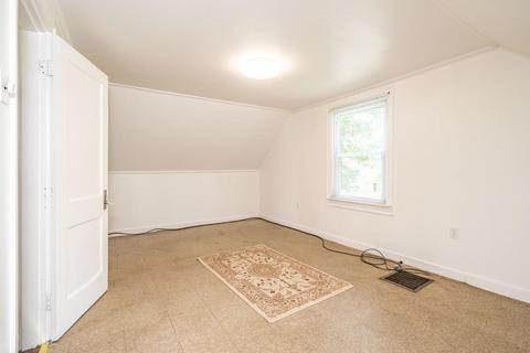 27 Glenmore St, Springfield, MA 01129 photo 19